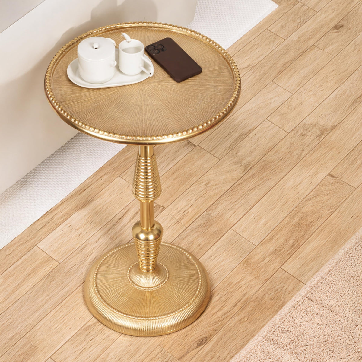 Alpha Living Home Modern Accent Table End Table for Indoor Use - Small Side Tables for Spaces Living Room, Bedroom, Entryway, Small Spaces Nightstand, Plant Stand (Gold)
