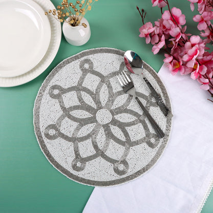 ALPHA Living HOME Beaded Placemats – Silver & White, Set of 2