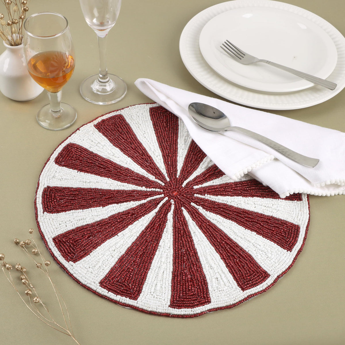 Alpha Living Home Beaded Placemats, Set of 2, 13 in Round, Red & White
