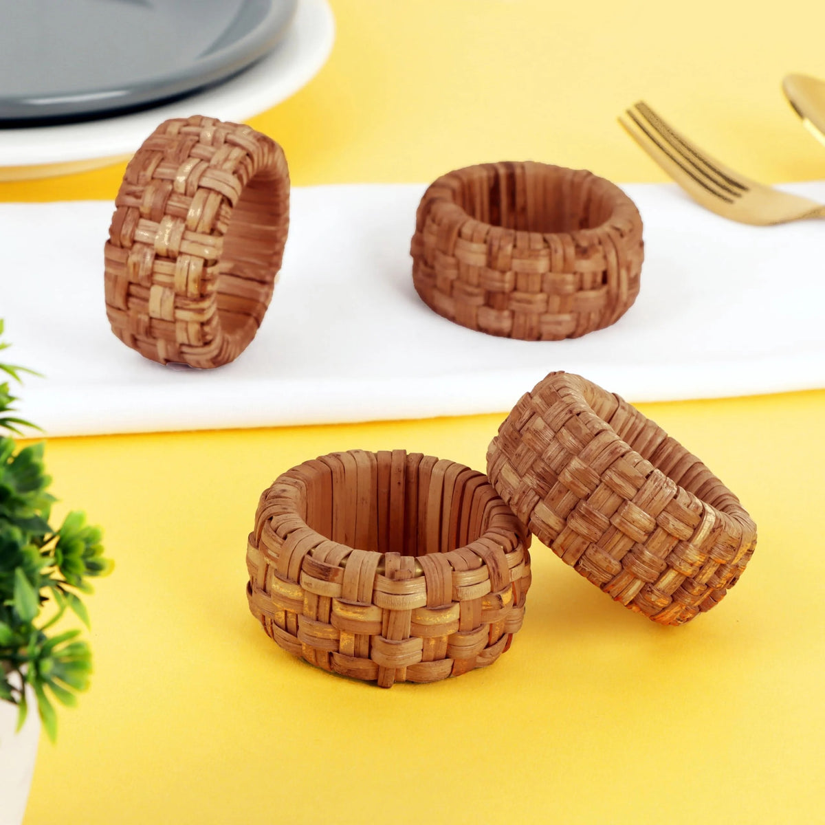 Natural Cane Napkin Rings Set of 36, Handwoven Table Decor, Bohemian Coastal Napkin Holders for Rustic Dining & Tropical Vibes - Sleek for Everyday Use (Brown) - ALPHA Living HOME