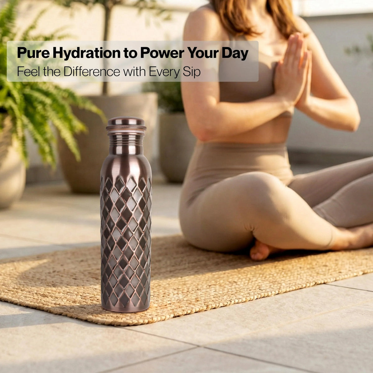 Copper Water Bottle 32 Oz Extra Large, Pure Copper Bottle for Drinking Water, Diamond Ayurvedic Drinking Bottle, Leak Proof Vessel, Cleaning Brush, Daily Hydration for Home Travel